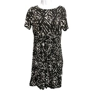 Roz & Ali Women Shift Dress Casual Short Sleeve Printed Knee Length Black Small